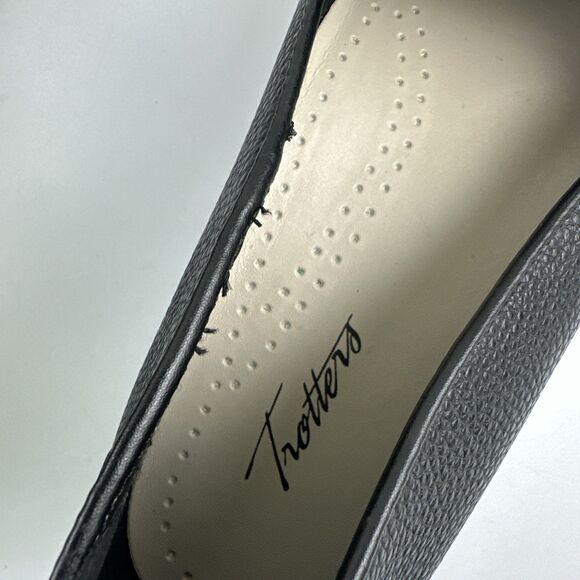 Trotters Liz Loafer Pebbled Black Leather Slip On Flat Comfort Womens 10 Wide - Picture 12 of 13